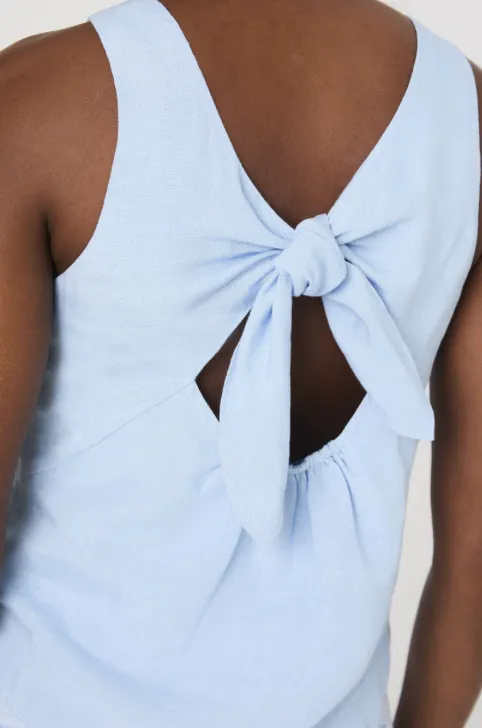 Birdie Linen Swing Top