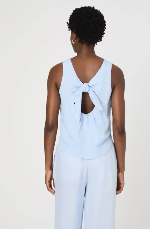 Birdie Linen Swing Top