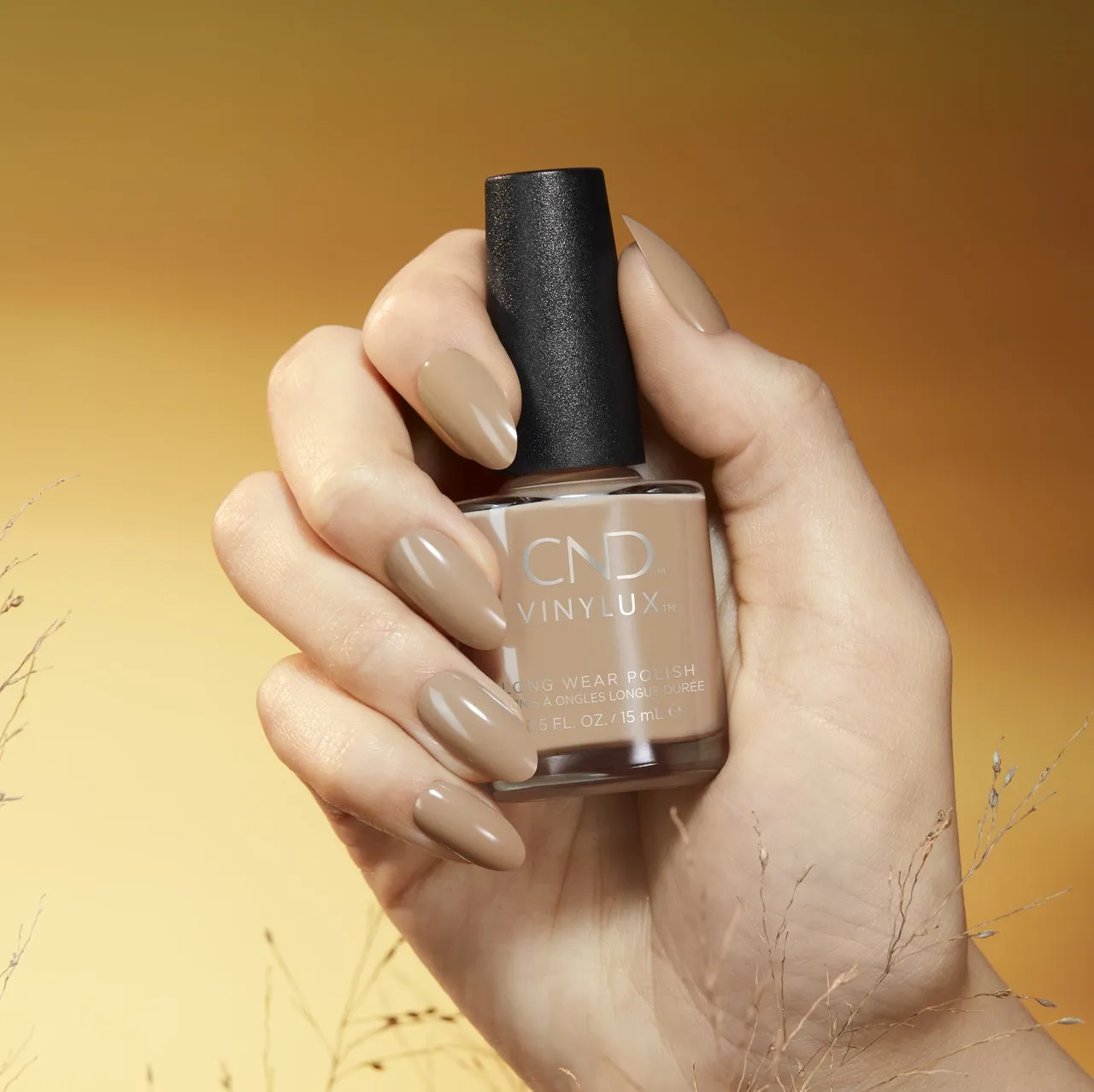 CND - Vinylux Wrapped In Linen 0.5 oz - #384