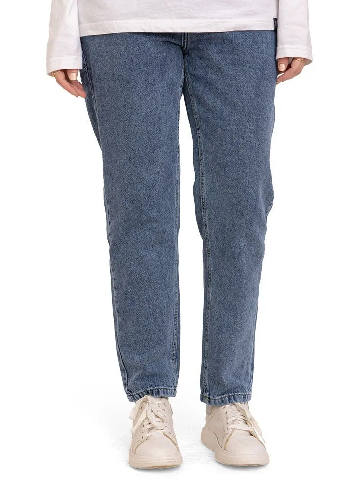 Design 5 Mom-Fit Jeans