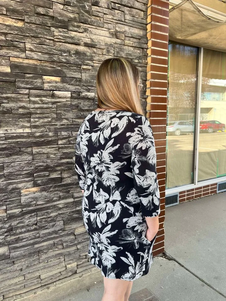 Dress - Cozy Floral Single Button styled A-line