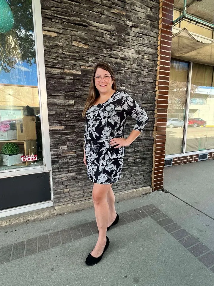 Dress - Cozy Floral Single Button styled A-line