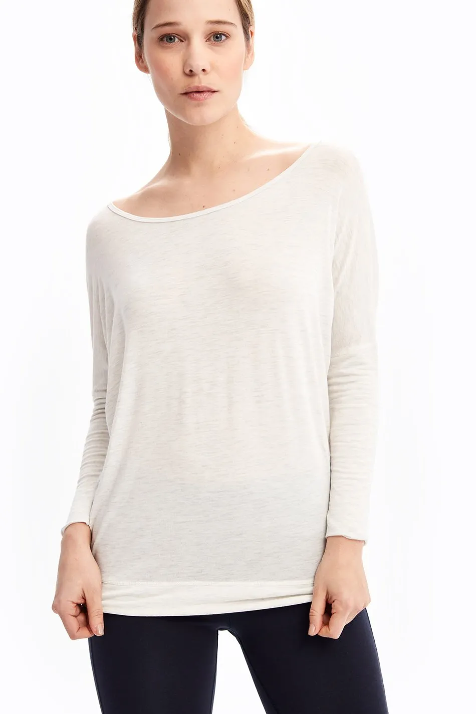 ELISIA MODAL TOP