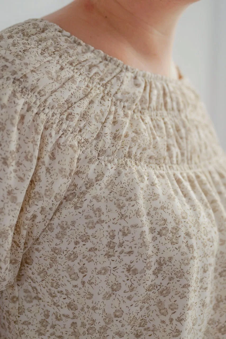 Lina Smocked Floral Top in Muted Twig