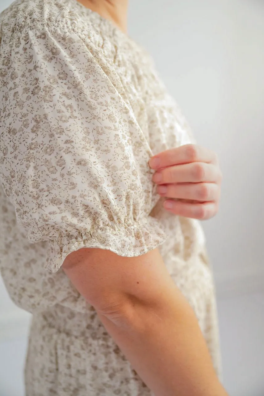 Lina Smocked Floral Top in Muted Twig