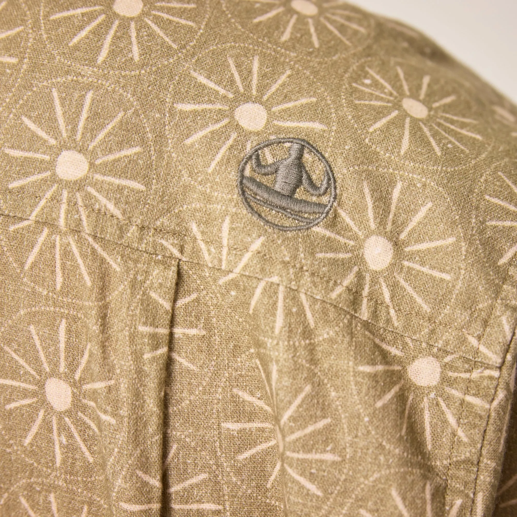 Men's Beach Cantina Shirt