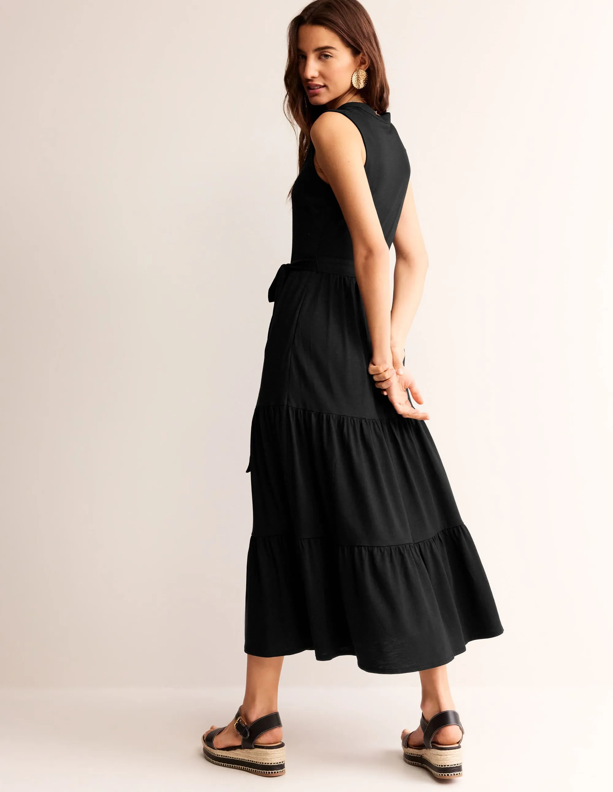 Naomi Notch Collar Maxi Dress-Black