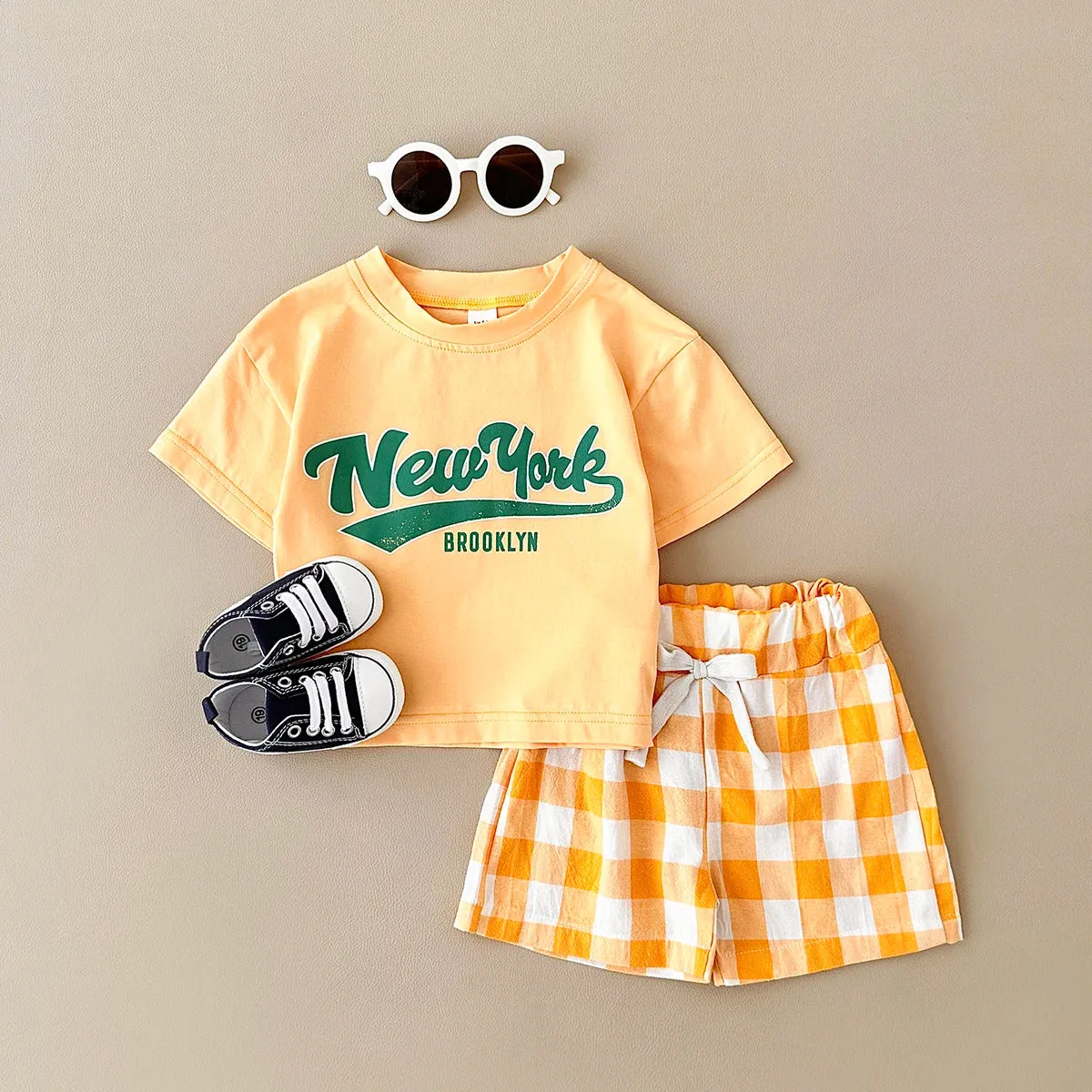 New York Print T-Shirt & Checkered Shorts Set