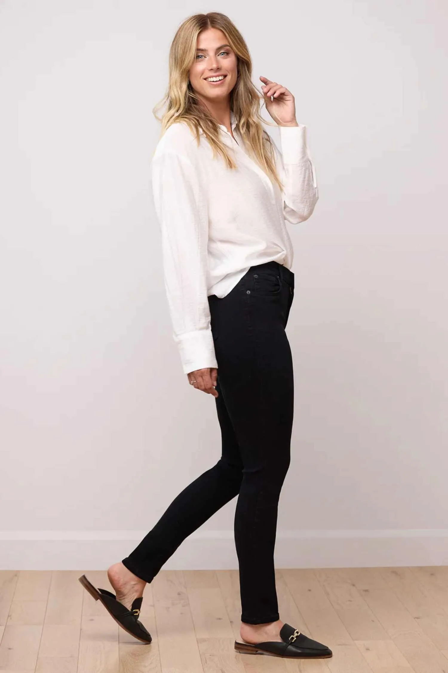 Pitch Black - RACHEL Woven Classic Rise Skinny Jeans