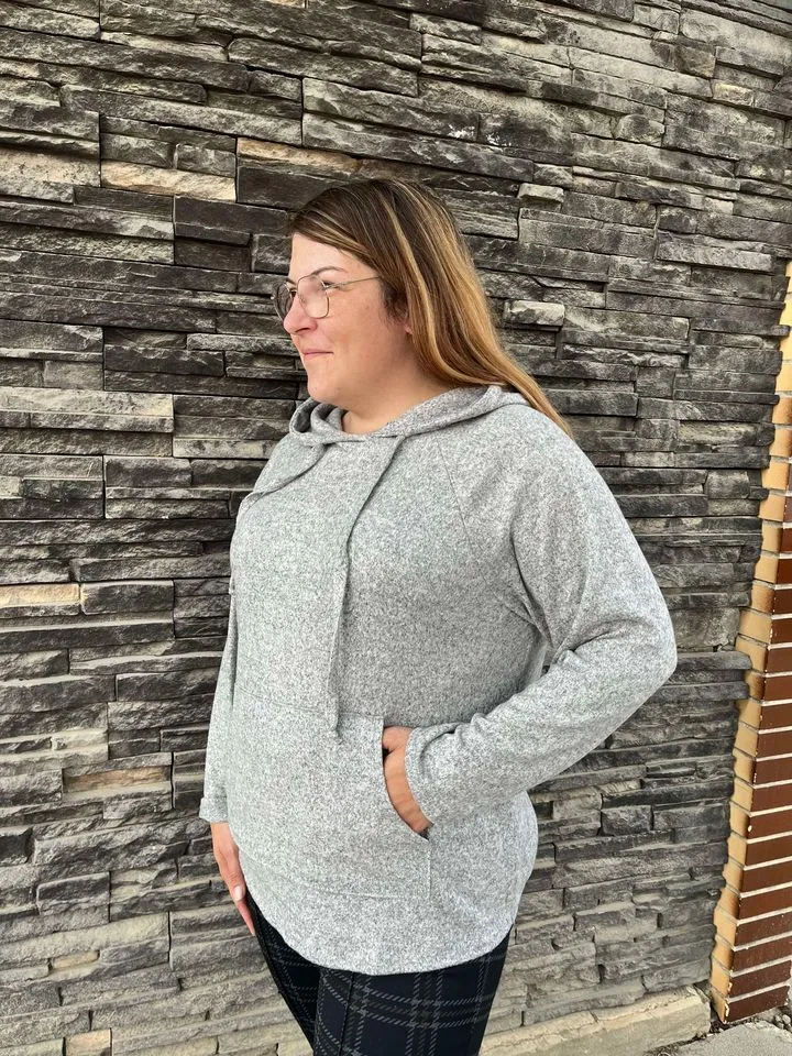 SOFT BRUSHED HEATHERED HOODED