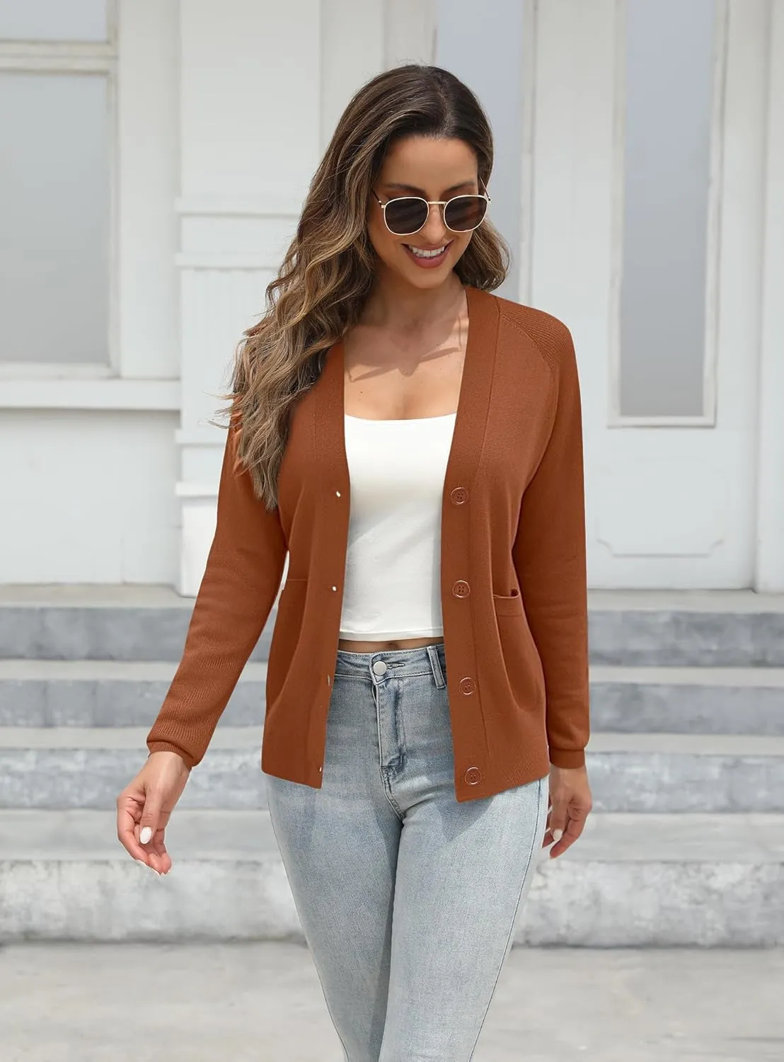 Urban CoCo Women's Long Sleeve Cropped Cardigan Sweater Button Down V Neck Knit Sweaters with Pockets